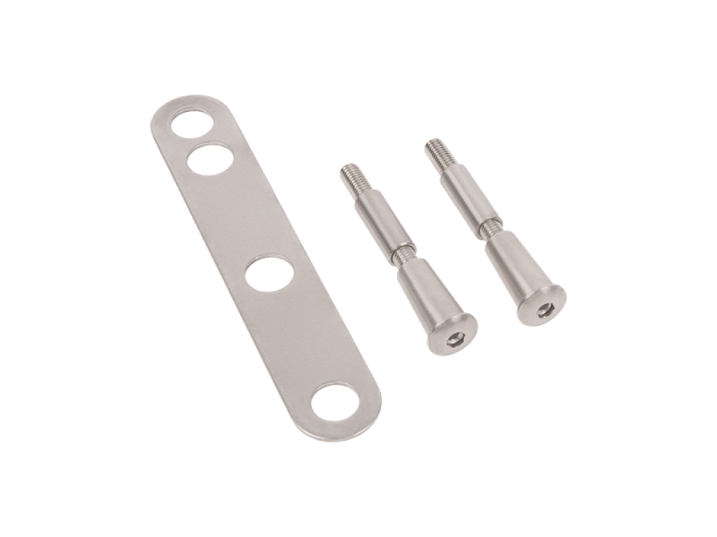 Guide plate for a smooth guidance of the bolts of the surface mounted lock