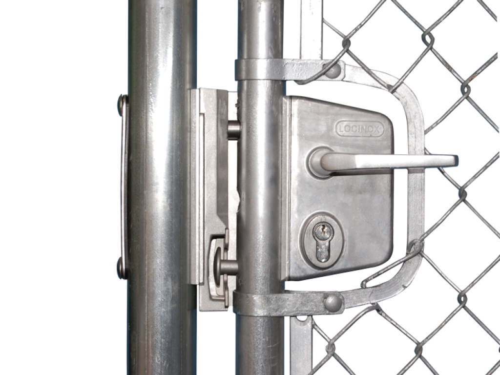 Chain link tension bar adapter