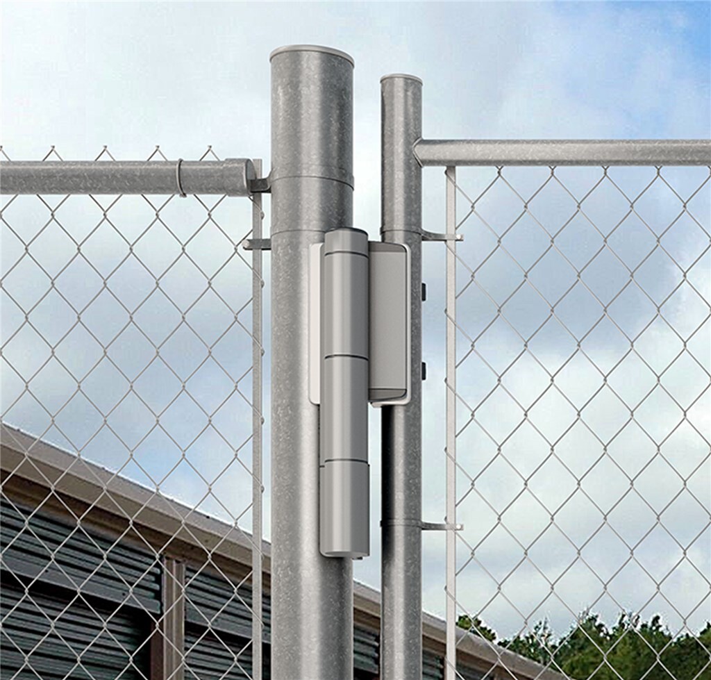 Chain link bracket for Mammoth-2 gate closer